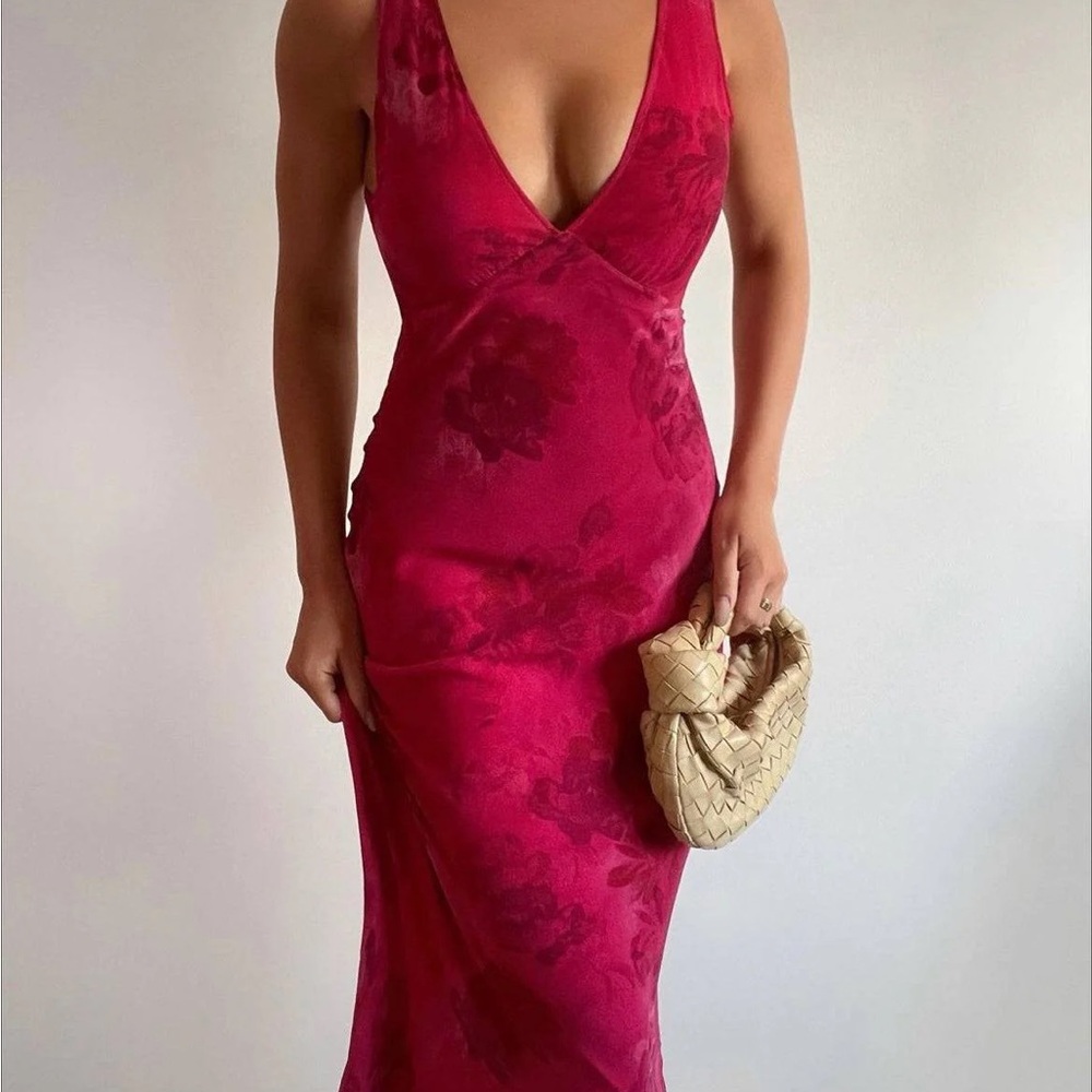 LIMITED EDITION Réalisation Par x Devon Lee The Marie Red / Pink Dress